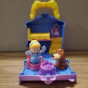 Fisher-Price Little People Disney Princess Cinderella On-the-Go Playset Features